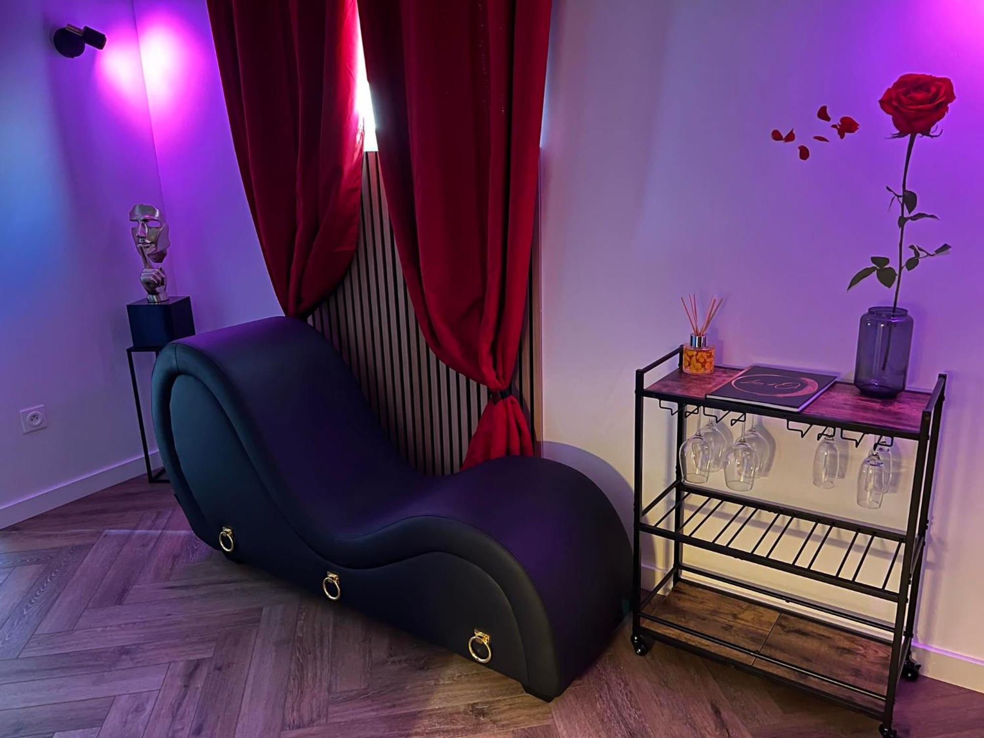 Hotel Le Fruit Defendu 67 Brumath Esterno foto
